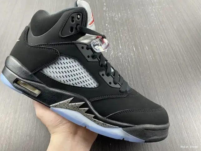 Bmlin Shoes Retro 845035-003 Jordan Metallic 5 (2016) Black 0607